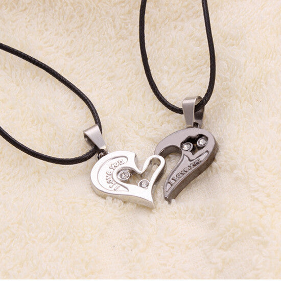 2 pcs Charming Splice Rhinstone Heart Pendant Lovers' Letter Necklace Women Gifts silver black Pick